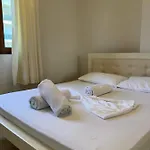 Szálloda Kamberi & Velipoja
