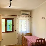 Szálloda Kamberi & 2*