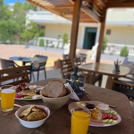 Hotel Kamberi &