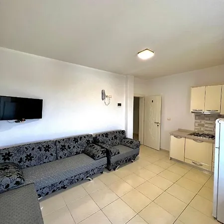 Kamberi & 酒店 Velipojë